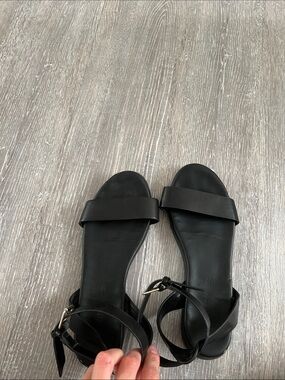 Black sandals